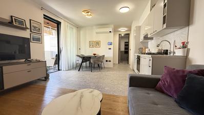 Pula, Center - long-term rent of a two-room modern apartment parking, 65.83 m² elevator, furnished, top