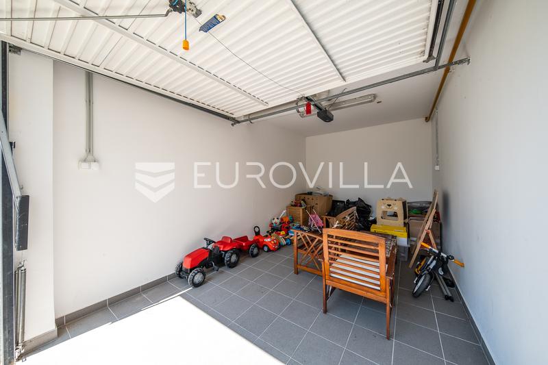 Zagreb, Gornji Stenjevec, prekrasan stan 100 m² s 2 parkinga i spremištem - 21