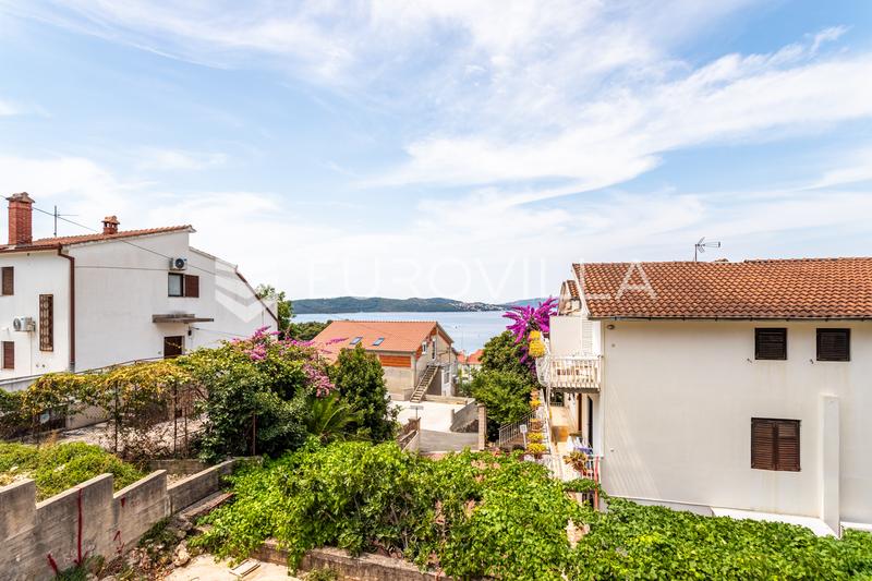 Trogir, Ciovo, Zweizimmerwohnung mit Meerblick und Parkplatz - 11