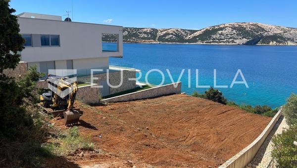 Pag, Novalja, terreno edificable, primera línea de mar