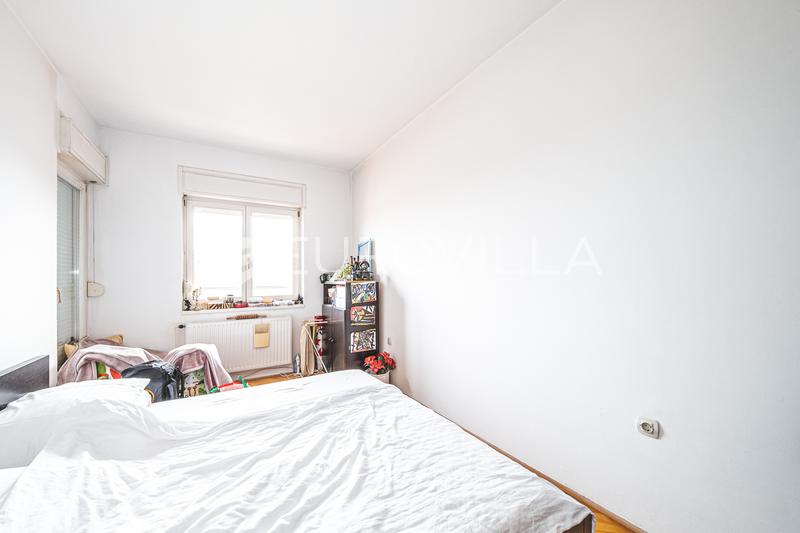 Zagreb, Špansko, moderan dvoetažni četverosobni stan NKP 109 m²