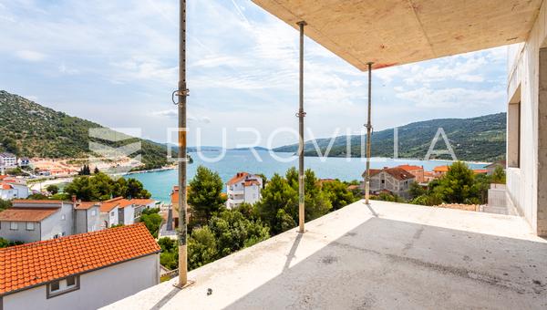 Marina, Novostavba - Prostorný Třípokojový Byt, Celková Plocha 125,24 m²