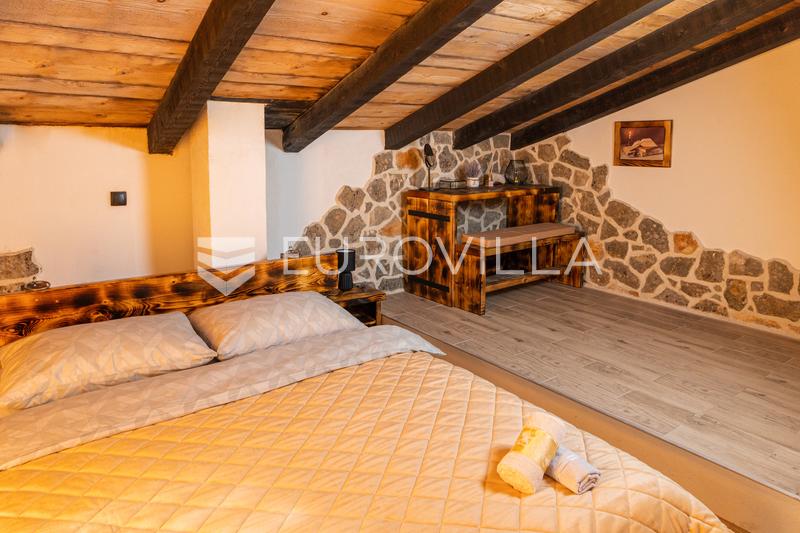 Région de Solin, authentique villa en pierre avec piscine - 17