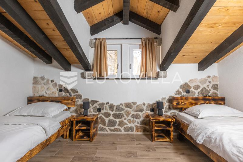 Région de Solin, authentique villa en pierre avec piscine - 13