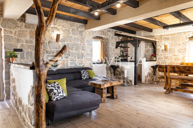 Région de Solin, authentique villa en pierre avec piscine - 30
