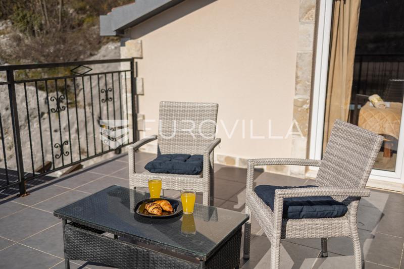 Région de Solin, authentique villa en pierre avec piscine - 25