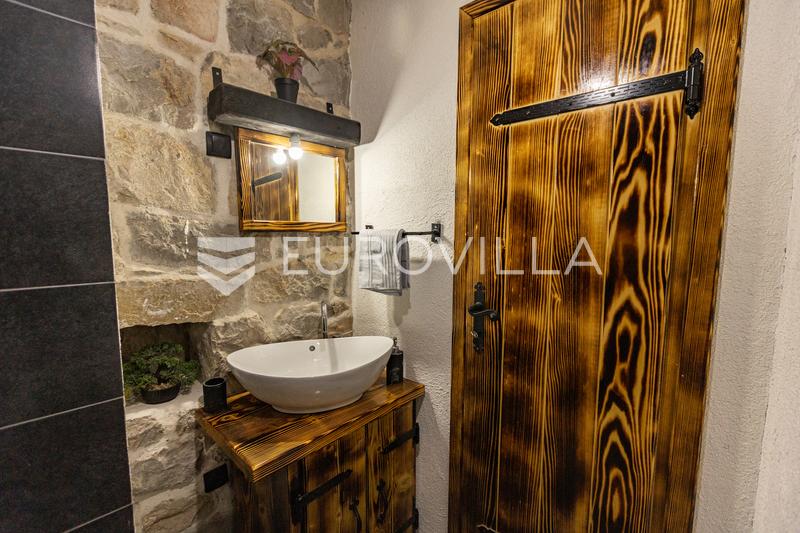 Région de Solin, authentique villa en pierre avec piscine - 41