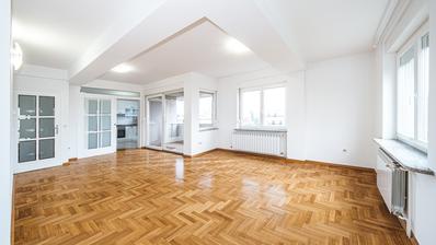 Zagreb, Trešnjevka, uređen četverosoban stan NKP 122, 35 m2