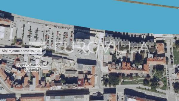 Osijek, Horní Město Gornji Grad - Na prodej: Atraktivní obchodní prostory s čelní stranou do ulice, 153 m²