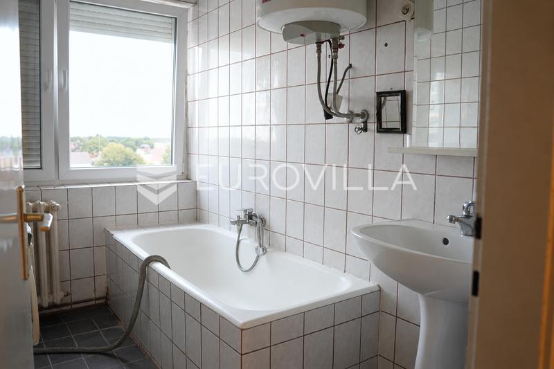 Vinkovci, čtvrť Kolodvor, třípokojový byt 94,84 m² - 15