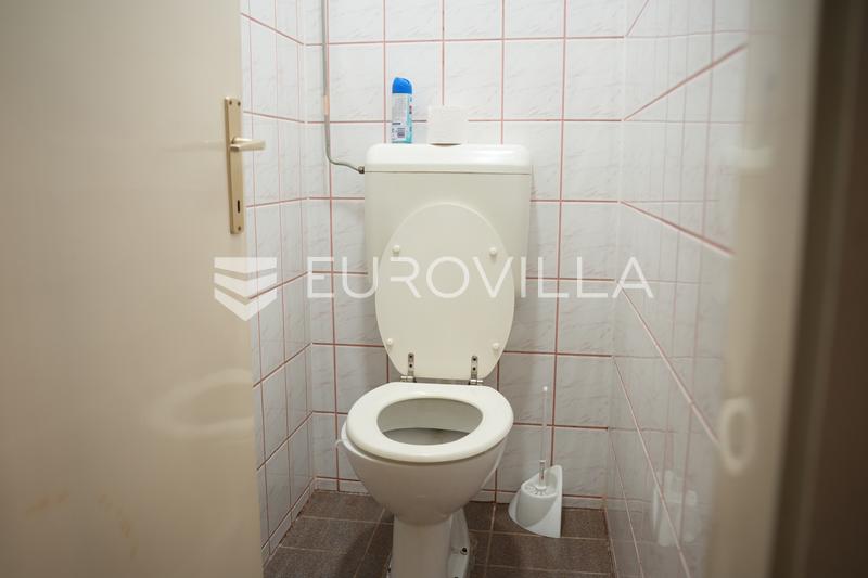Vinkovci, čtvrť Kolodvor, třípokojový byt 94,84 m² - 8