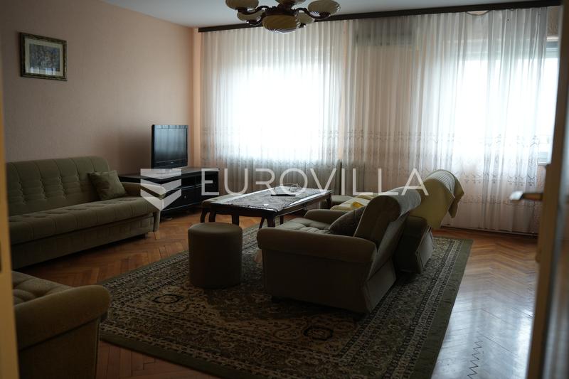 Vinkovci, čtvrť Kolodvor, třípokojový byt 94,84 m² - 16