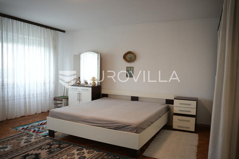 Vinkovci, čtvrť Kolodvor, třípokojový byt 94,84 m² - 12