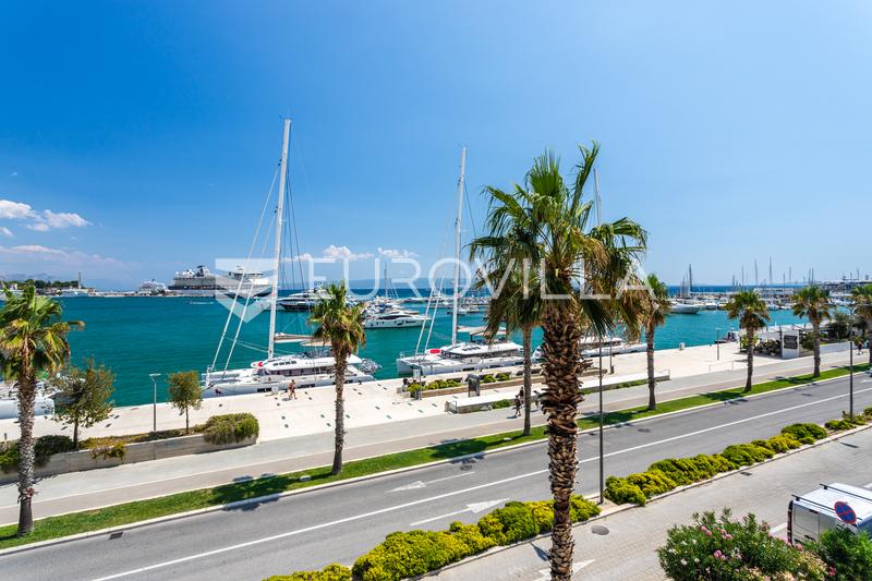 Split, západní pobřeží, luxusní dvoupokojový byt s nádherným výhledem - 18