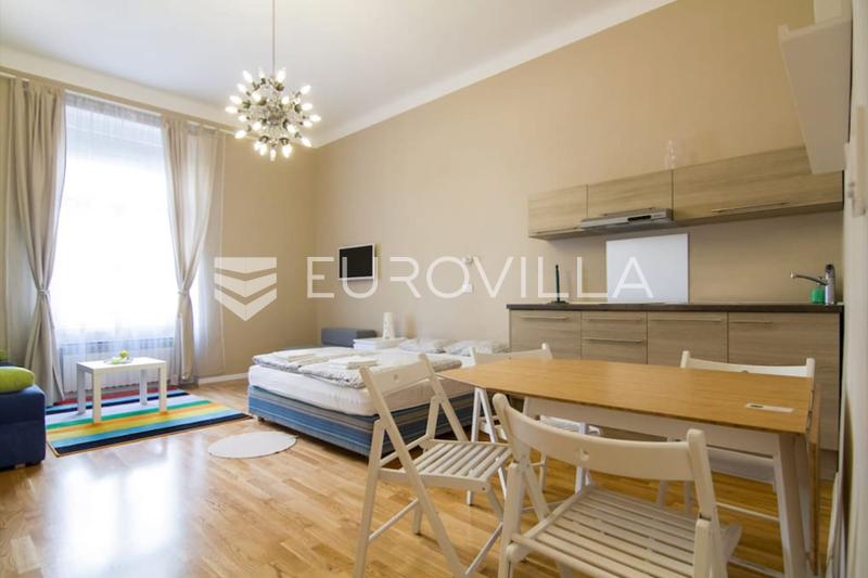 Zagreb, Centar, Draškovićeva, moderan četverosoban stan podijeljen u 3 apartmana, 106,63 m² - 14
