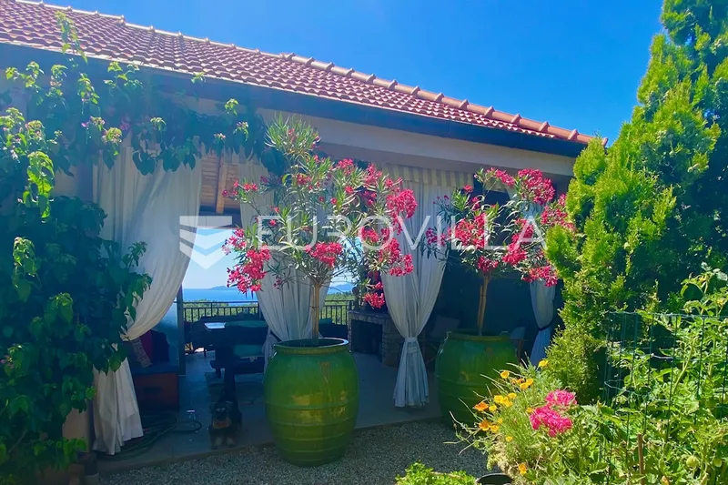 Korčula, Čara, renovirana kuća s panoramskim pogledom 34