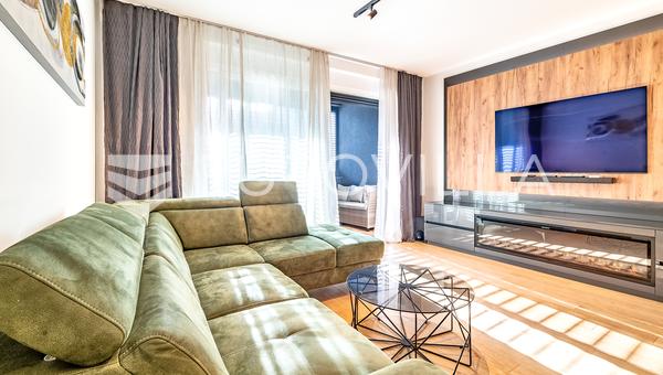 Zagreb, VMD-bygning, luksuriøs treromsleilighet 132,08 m², 3 garasjeparkeringsplasser