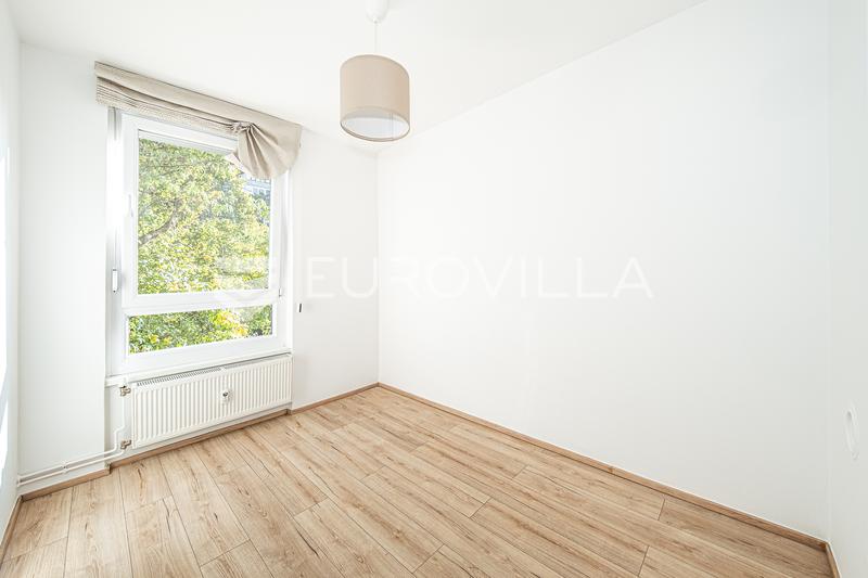Zagreb, Siget, Newly renovated three-room apartment 54 m² on 2nd floor with elevator - 9