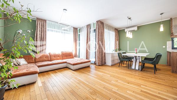 Zagreb, Petrova, schöne 3-Zimmer-Wohnung in einem Neubau, 121 m², zwei Garagenstellplätze.