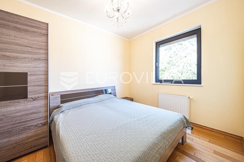 Zagreb, Petrova, hermoso apartamento de 3 habitaciones en un edificio nuevo, 121 m², dos plazas de garaje. - 10