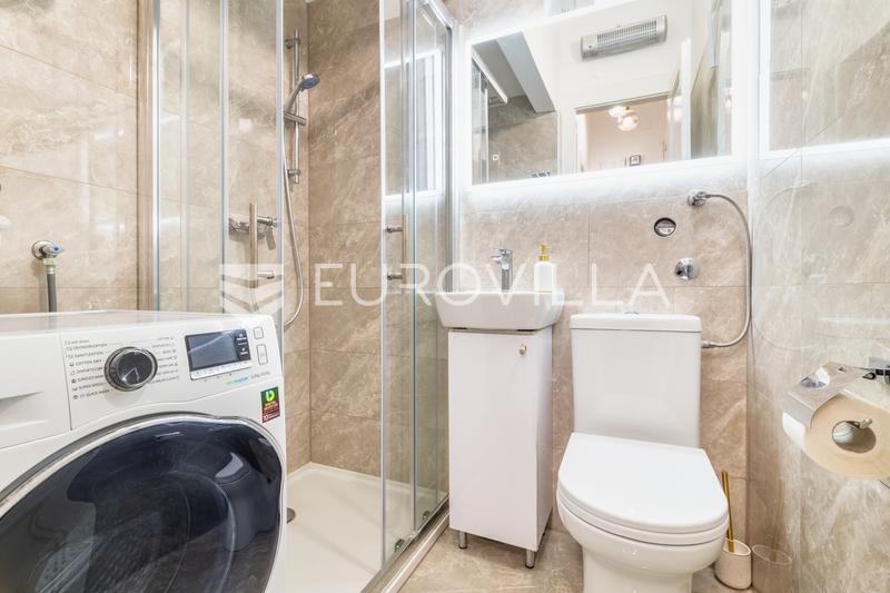 Zagreb, Donji grad, centar, prekrasan jednosoban stan 47 m2