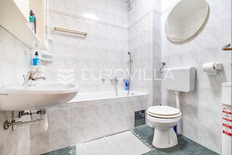 Zagreb, Miramarska, two-room apartment with an outdoor parking space, 60 m² - 5