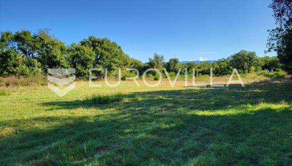 Zadar, Gornja Murvica: Terreno edificable de 4237 m² para inversión de lujo