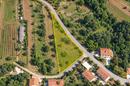 Svetvinčenat, Bibići, terreno para construção de 1.665 m² com licença de construção final para uma casa com piscina - 1