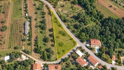 Svetvinčenat, Bibići, działka budowlana o powierzchni 1 665 m² z ostatecznym pozwoleniem na budowę domu z basenem