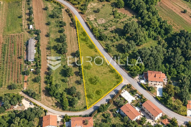 Svetvinčenat, Bibići, terreno para construção de 1.665 m² com licença de construção final para uma casa com piscina - 1