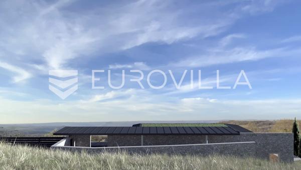 Istria, Krasica - Terreno edificable, 2000 m², con vista panorámica al mar