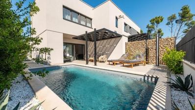 Zadar, Privlaka Luksuzna dizajnerska vila s bazenom neto korisne površine 134,83 m²,