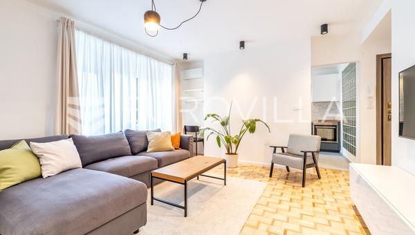 Zagreb, Maksimir, novoadaptiran dvosoban stan 47 m² s balkonom