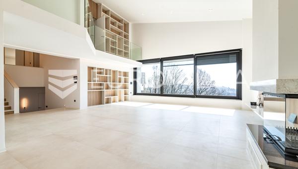 Sestine - villa de lujo de 600 m² en una parcela de 5.500 m²