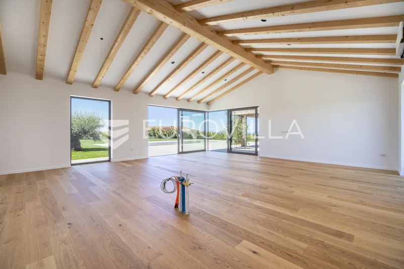Istra, Brtonigla, vrhunska villa 186 m² s bazenom 41 m², saunom i jacuzzijem s pogledom na more i Buje 38