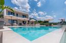 Podstrana, moradia recém-construída com piscina e vistas panorâmicas para o mar - 22