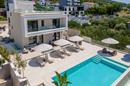 Podstrana, moradia recém-construída com piscina e vistas panorâmicas para o mar - 35