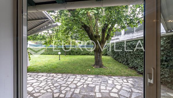 Varaždin, Centro de la Ciudad - Casa residencial-comercial con una superficie de 185 m²