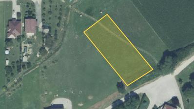 Petrijanec, byggtomt med en yta om 2 064 m²