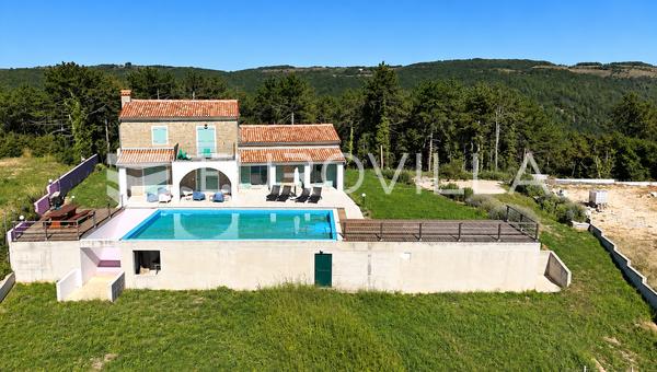 Istra, San Silvestar, Autentična kamena vila s bazenom, privatnošću i panoramskim pogledom