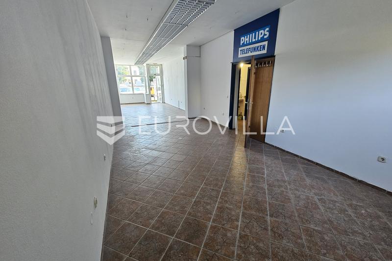 Osijek, Gornji Grad - Local commercial à louer, 64 m² avec façade sur rue - 3