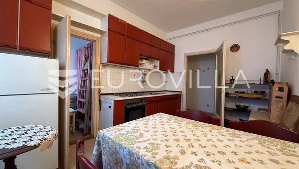 Zagreb, Centar, 40 m²'lik iki odalı tadilatlık daire