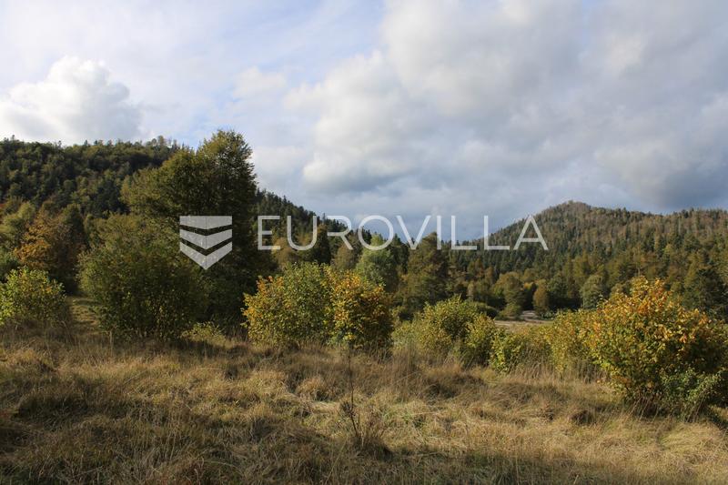 Fužine, predivan ravan teren 2053 m², blizini jezera Bajer