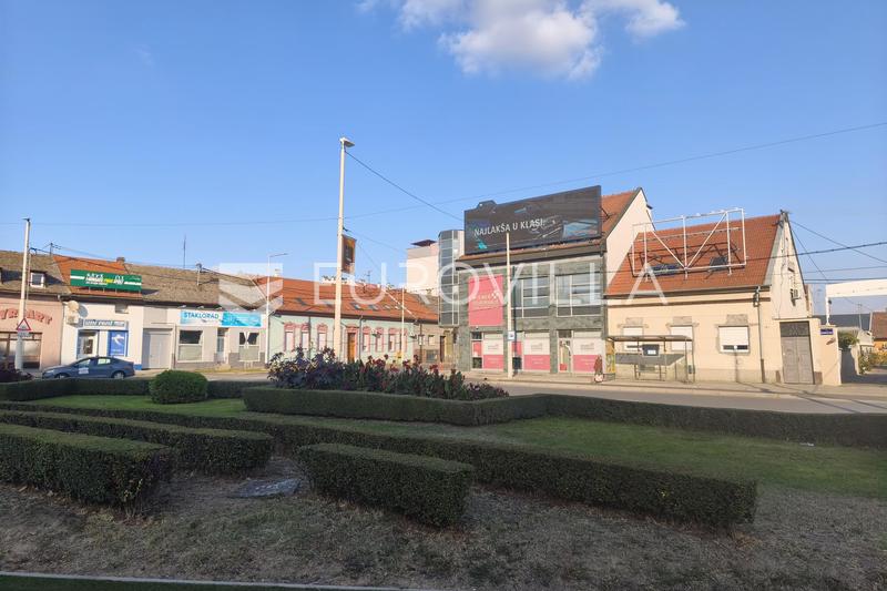 Osijek, City Centre - Commercial Space in an Attractive and High-Traffic Location, 133 m² - 14