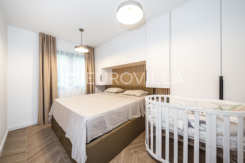 Zagreb, Grmoscica - net alanı 148 m² olan lüks dört odalı bir daire - 16