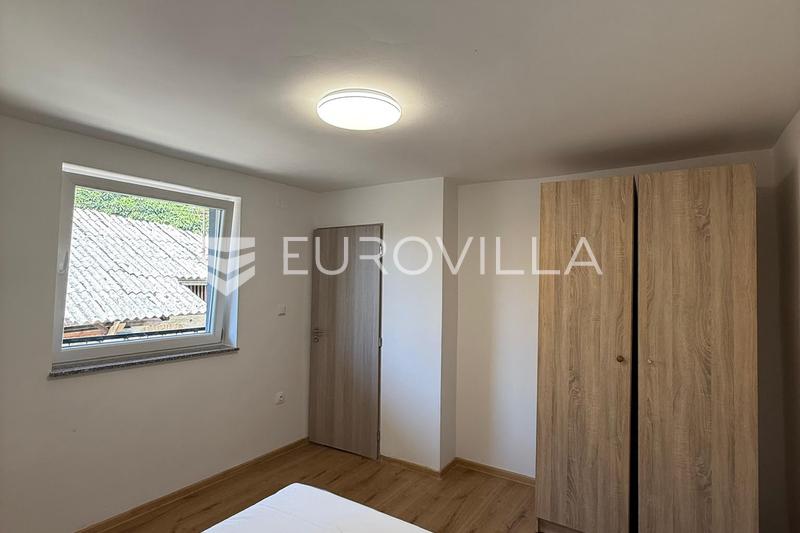 Karlovac, Banija, 70 m² hus, renoveret, med 2 lejligheder - 7