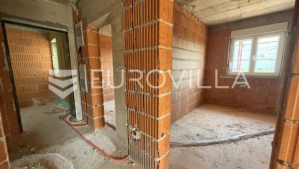 Kaštel Gomilica, dvojizbový apartmán s parkovaním, výhľad na more