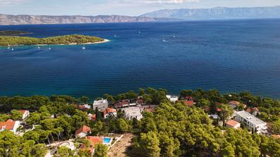 Hvar, Jelsa, građevinsko zemljište 667 m² za kompenzaciju