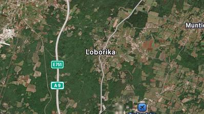 Istra, Loborika, građevinsko zemljište 703 m2