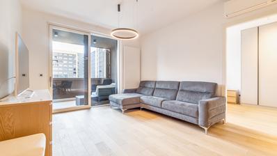 Zagreb, Heinzelova VMD, trosoban stan, PRVI NAJAM, 77 m² garaža 19 M2